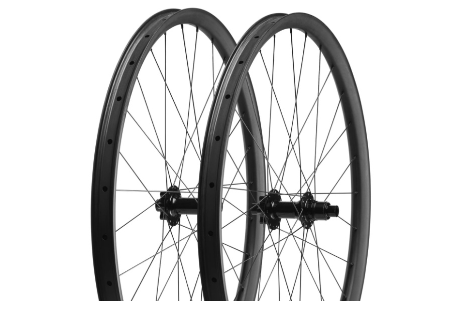 TRAVERSE 27.5 CARBON 6B REAR XD CARBON/BLK