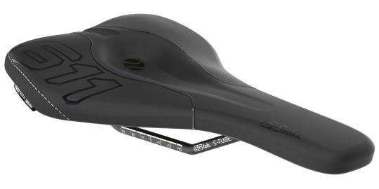 SQlab Sattel 611 ERGOWAVE® 13cm Der 611 ERGOWAVE® - wurde präzise auf die Bedürfnisse im Gelände abgestimmt und auf die Anforderungen für